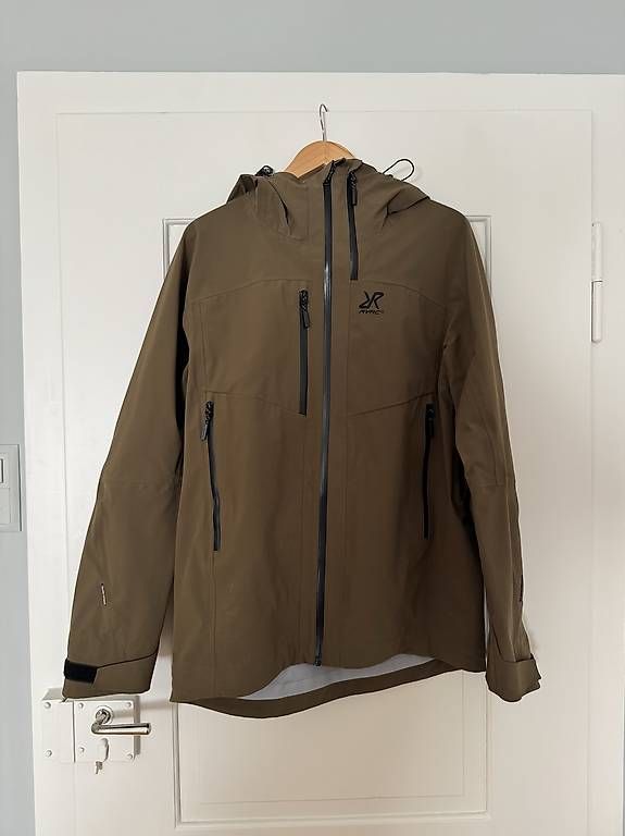 Vestes: Regenjacke Cyclone 3L Shell Jacket Herren Grösse M  – D'occasion à Hirschthal par Steven144