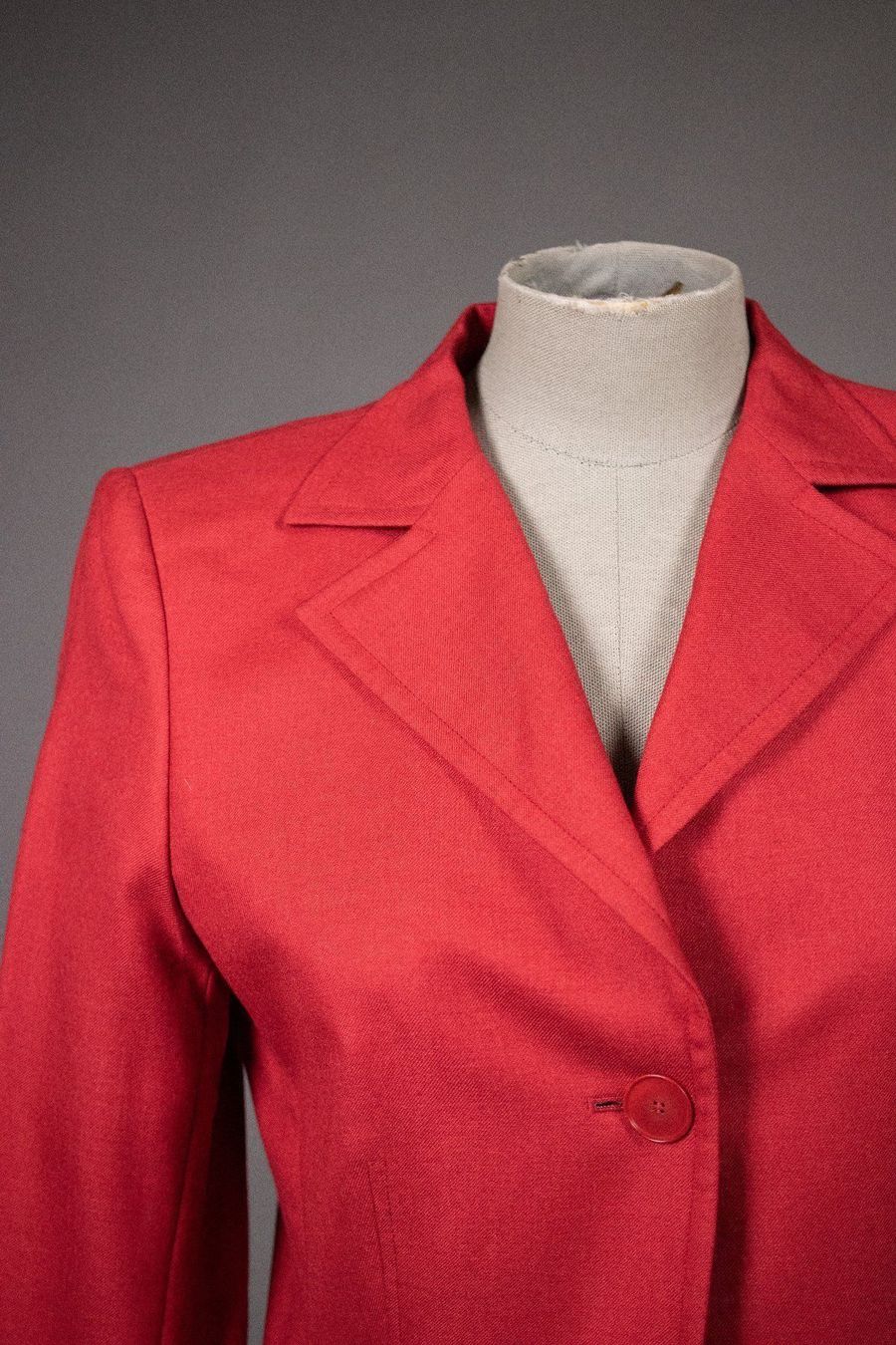 Akris Jacken: AKRIS Rot Kaschmir und Seide Blazer - Gr S – Gebraucht aus Hombrechtikon von BAZ-Vintage 7