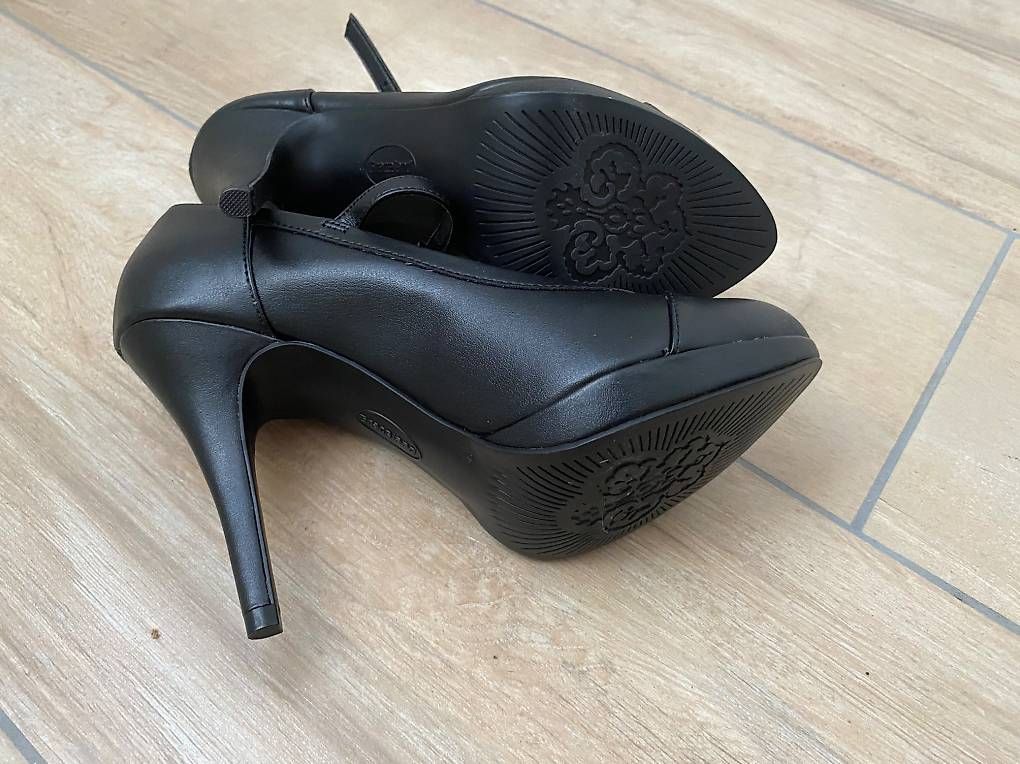 Graceland Damenschuhe: schwarze Riemchen Pumps Graceland Gr. 38 – Gebraucht aus Hausen AG von corinne_g 4