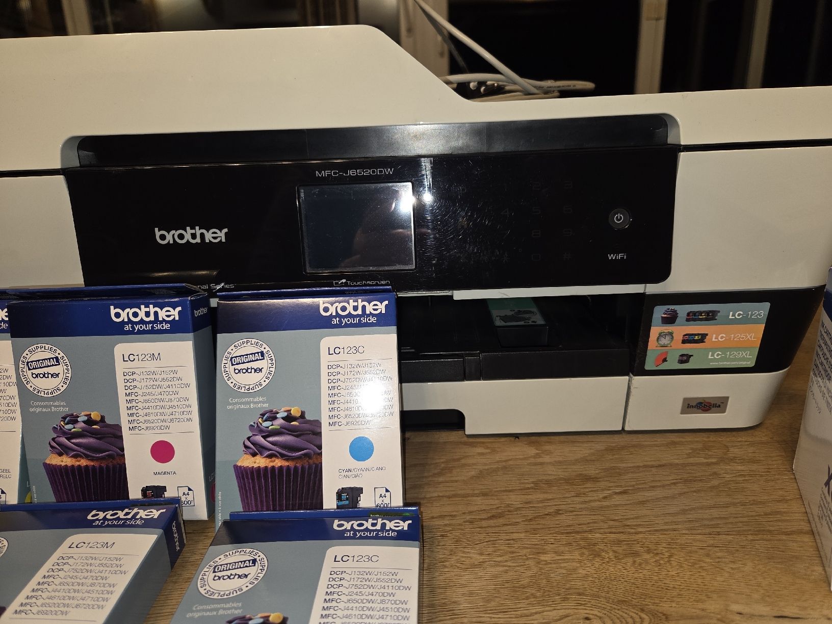Brother Cartouches & Toner: Drucker mit Patronen – Neuf avec emballage d'origine à Bilten par Elisabeth_Schnyder68 1