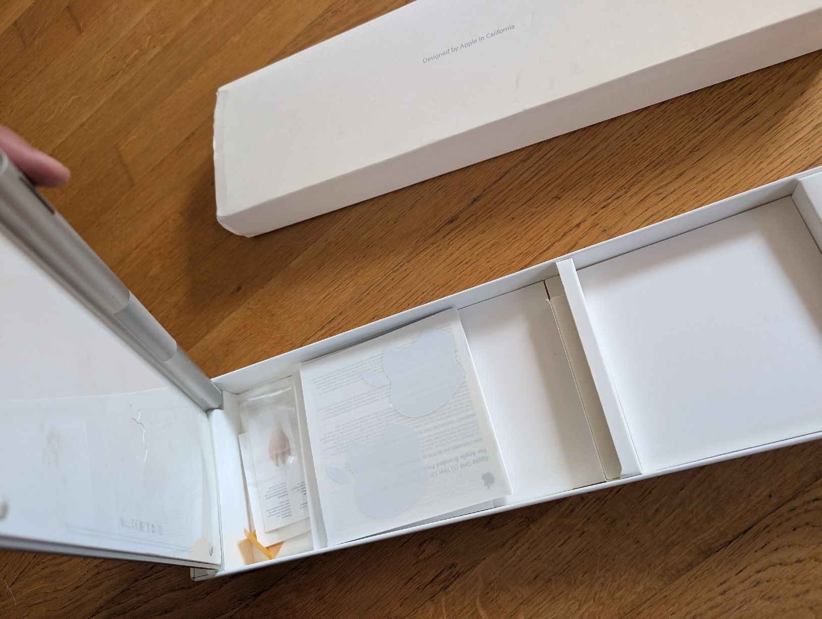 Apple Claviers: Apple Tastatur Bluetooth  – D'occasion à Hochfelden par Dean8000 1