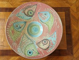 Mid-Century Wandteller / Dekoteller / Schale mit Fischmotiv