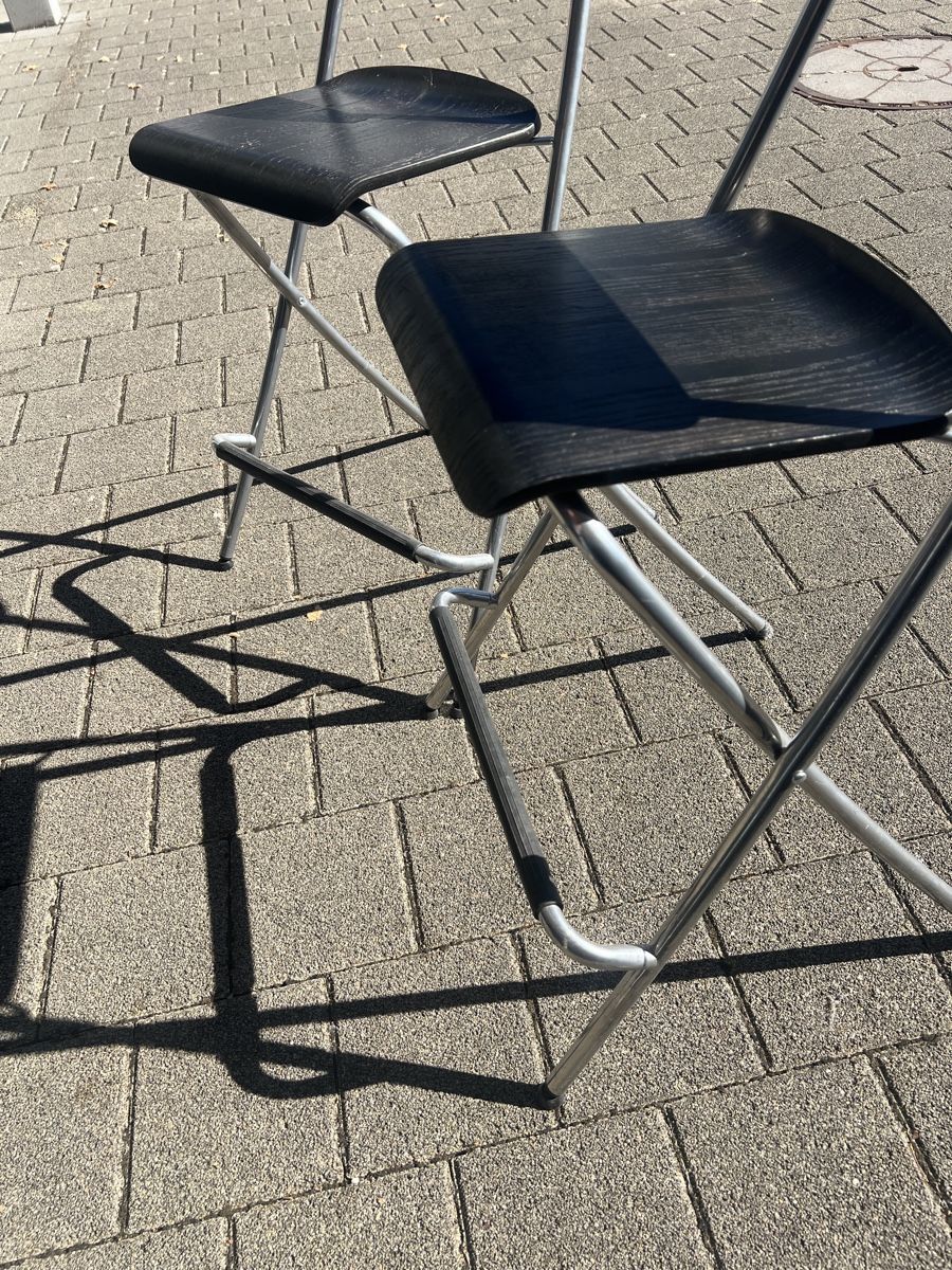 Ikea Chaises: 2 Barhocker Klappstühle IKEA schwarz – D'occasion à Wohlenschwil par SmokyAnnie 1