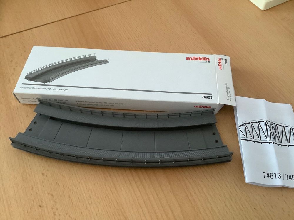 Produktbild von Märklin 74623 C-Gleis Rampenstück Gebogen R2, 437,5 Mm - Neues Gleis Für H0 Modelleisenbahn