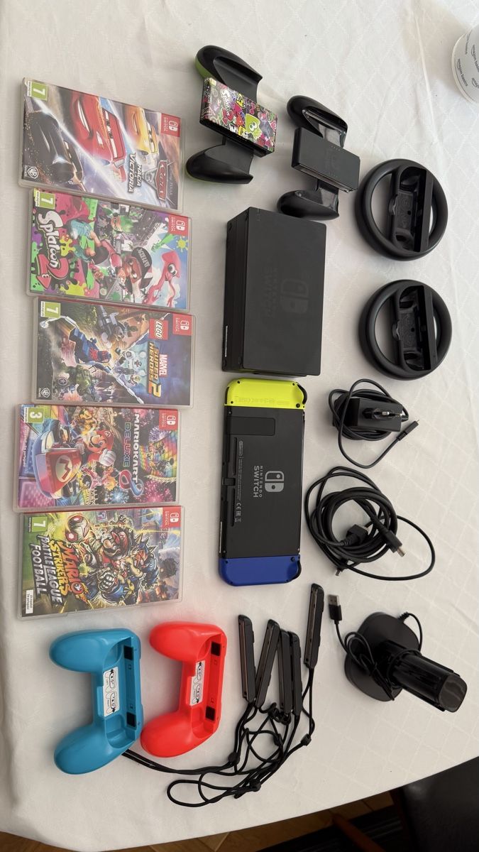 Nintendo Giochi: Nintendo Switch + 5 Spiele + 256GB Karte – Usato da Lausanne venduto da phi_7pnb 3