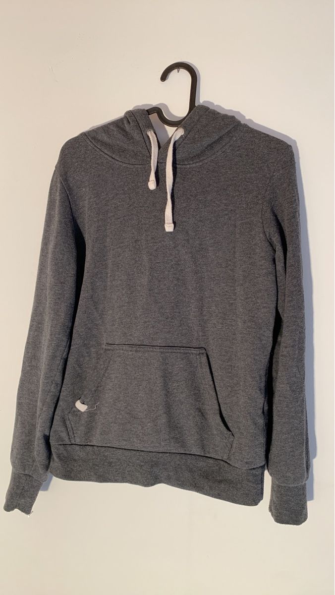 Pulls & Sweat-shirts: Hoodie – D'occasion à Bubendorf par lebkuchen03