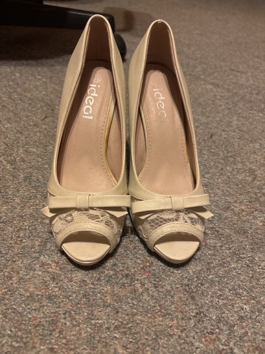 Scarpe da donna: Escarpins beige taille 36, dentelle & nœud – Usato da La Chaux-de-Fonds venduto da lea_77ly 1