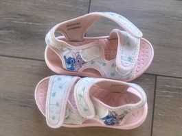 27_Badeschuhe