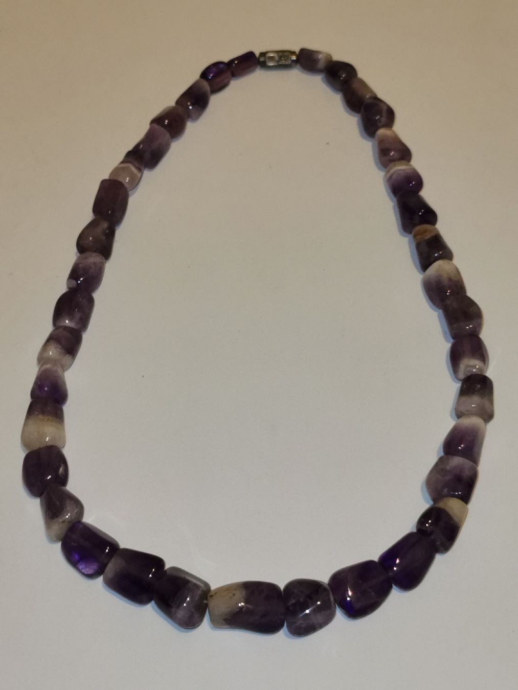 Ketten: Damen Kette aus Amethyst – Neu (gemäss Beschreibung) aus Schlieren von vlalif