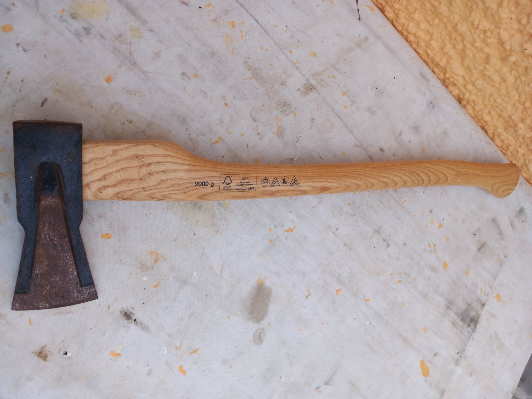Alle Werkzeuge: Gartenaxt mit Holzstiel Axt Holzaxt Holzspalter 2000g – Gebraucht aus Rheinau von  5