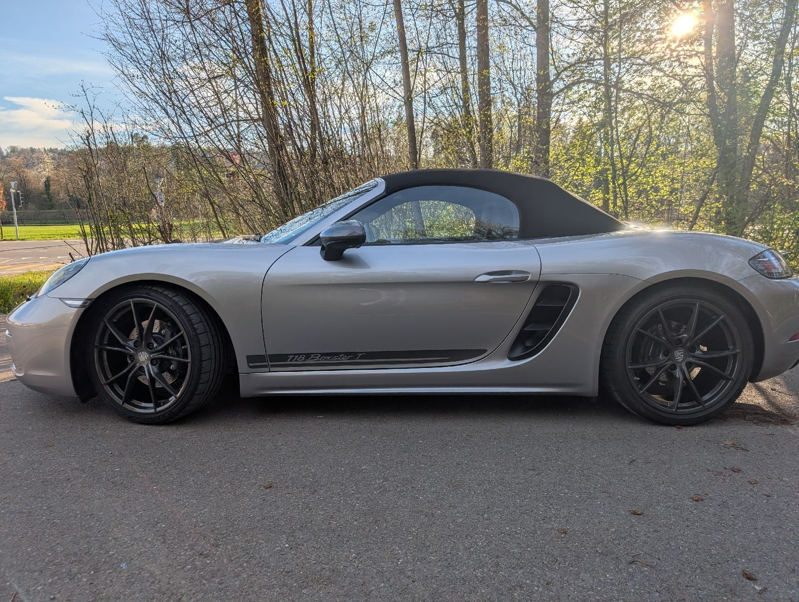 Porsche Automobili: Porsche 718 Boxster T - top Zustand – Usato da Zürich venduto da Zildjiano 1