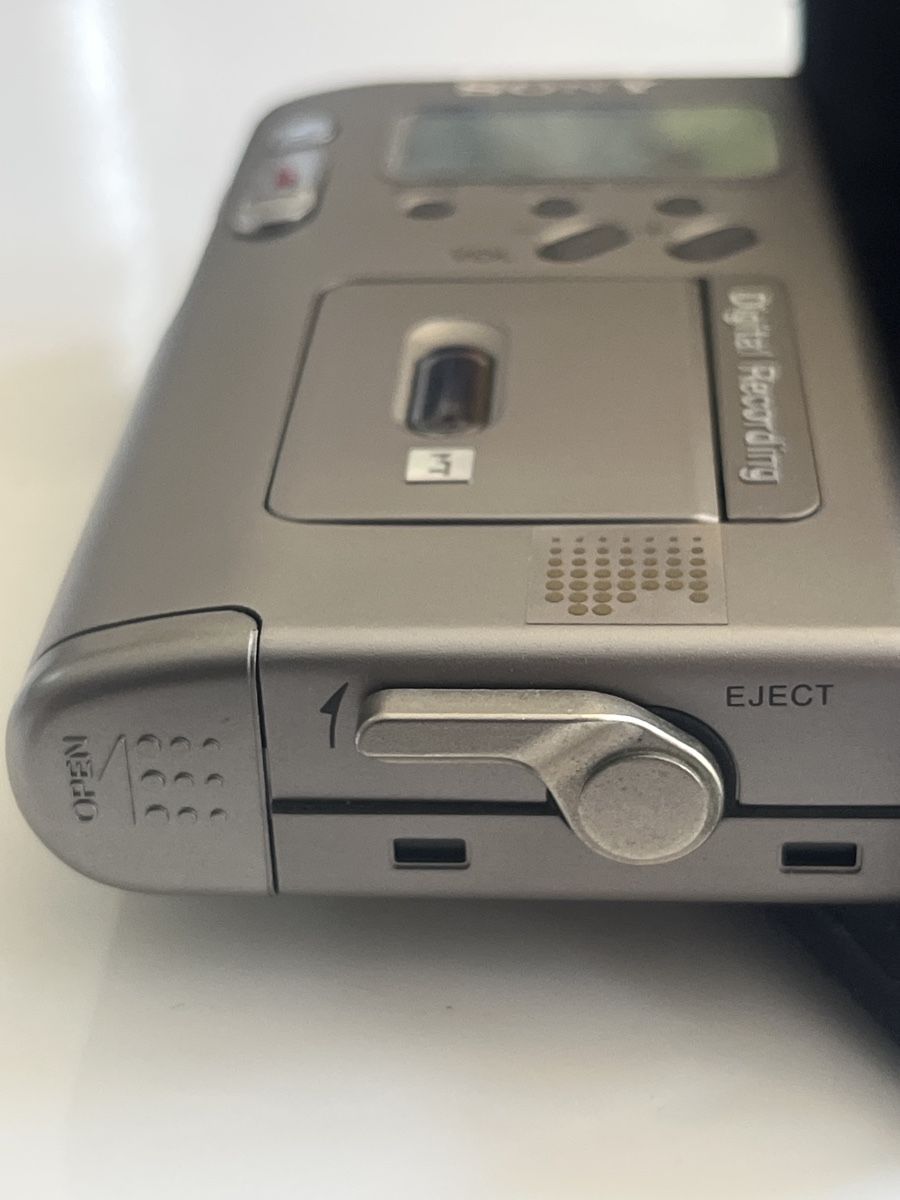 Sony Aufnahmegeräte: Sony Digital Micro Recorder NT-2 guter Zustand – Gebraucht aus Brienz BE von hey_z9vg 2