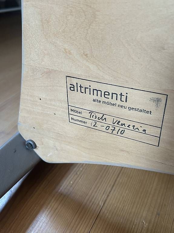Tische: Salon Tisch von Altrimenti – Gebraucht aus Luzern von luc_l575 4
