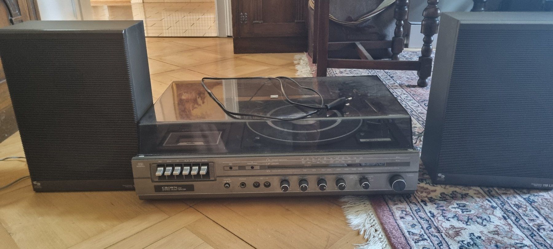 Audio- & Mediensysteme: Vintage Stereo Musikanlage Crown – Gebraucht aus Solothurn von elja02