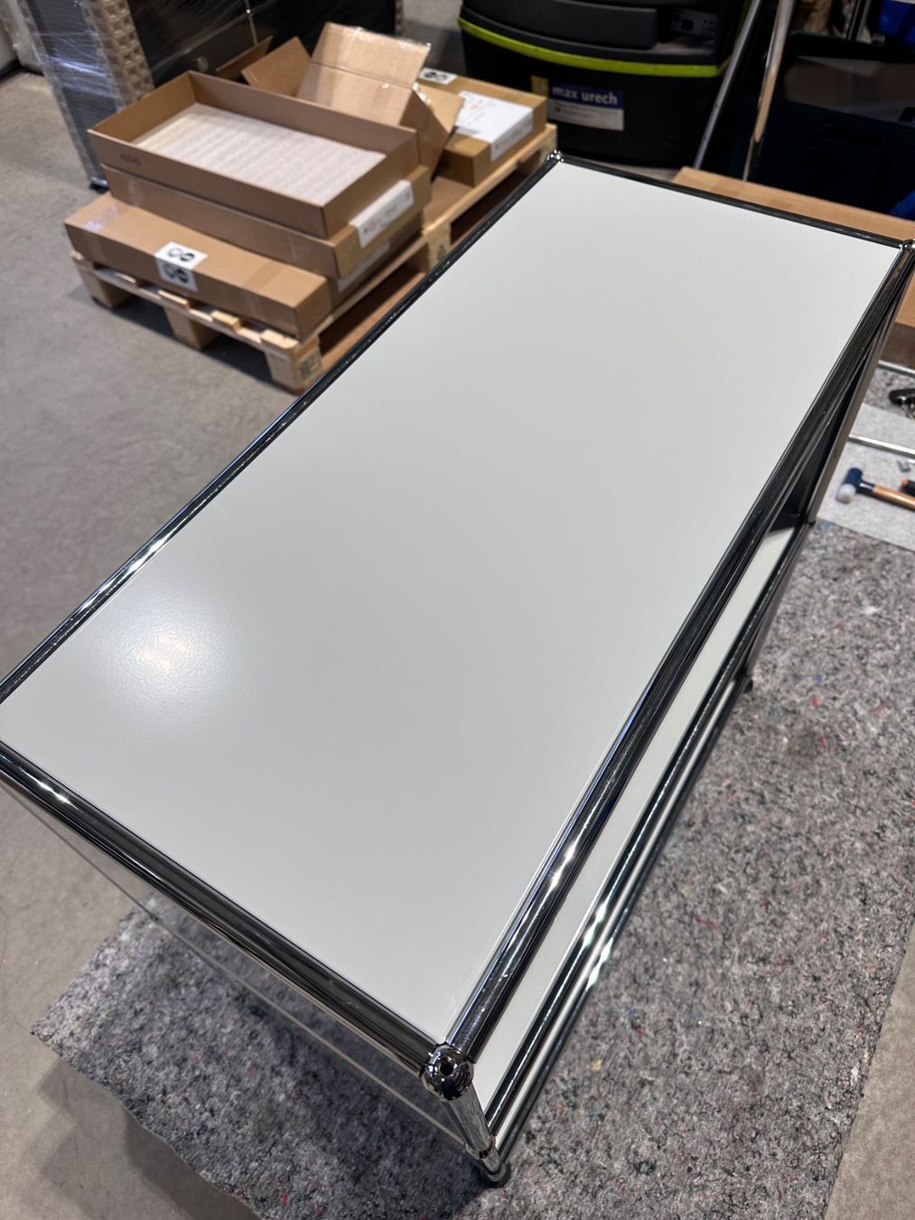 USM Regale: USM Regal, lichtgrau, Ausstellungsmodel – Neu (gemäss Beschreibung) aus Lenzburg von Buerokonz 4