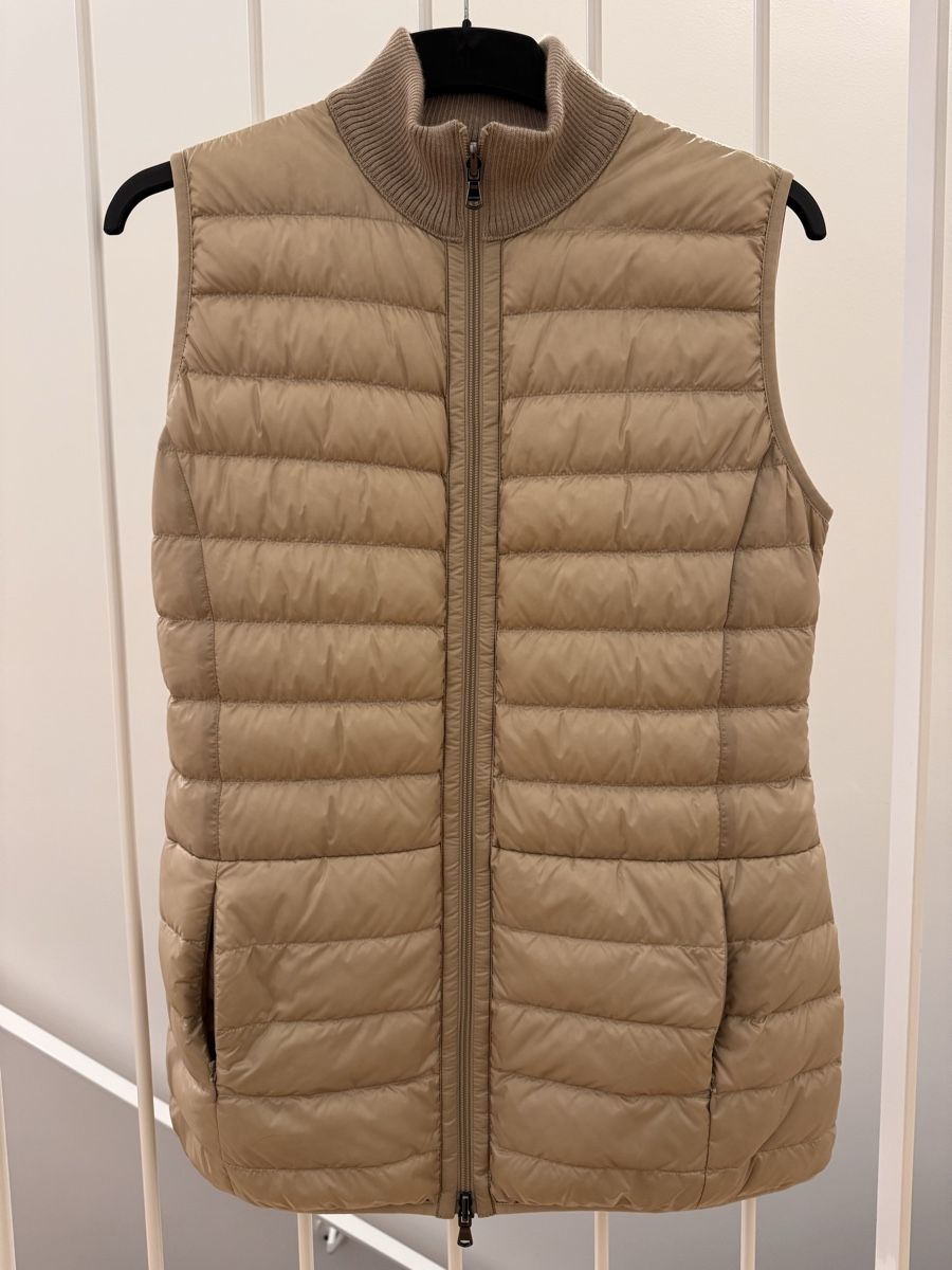 Falconeri Gilet & Giacche senza maniche: Gilet Falconeri NUOVO – Nuovo (secondo la descrizione) da Corteglia venduto da Doubleu-09 4