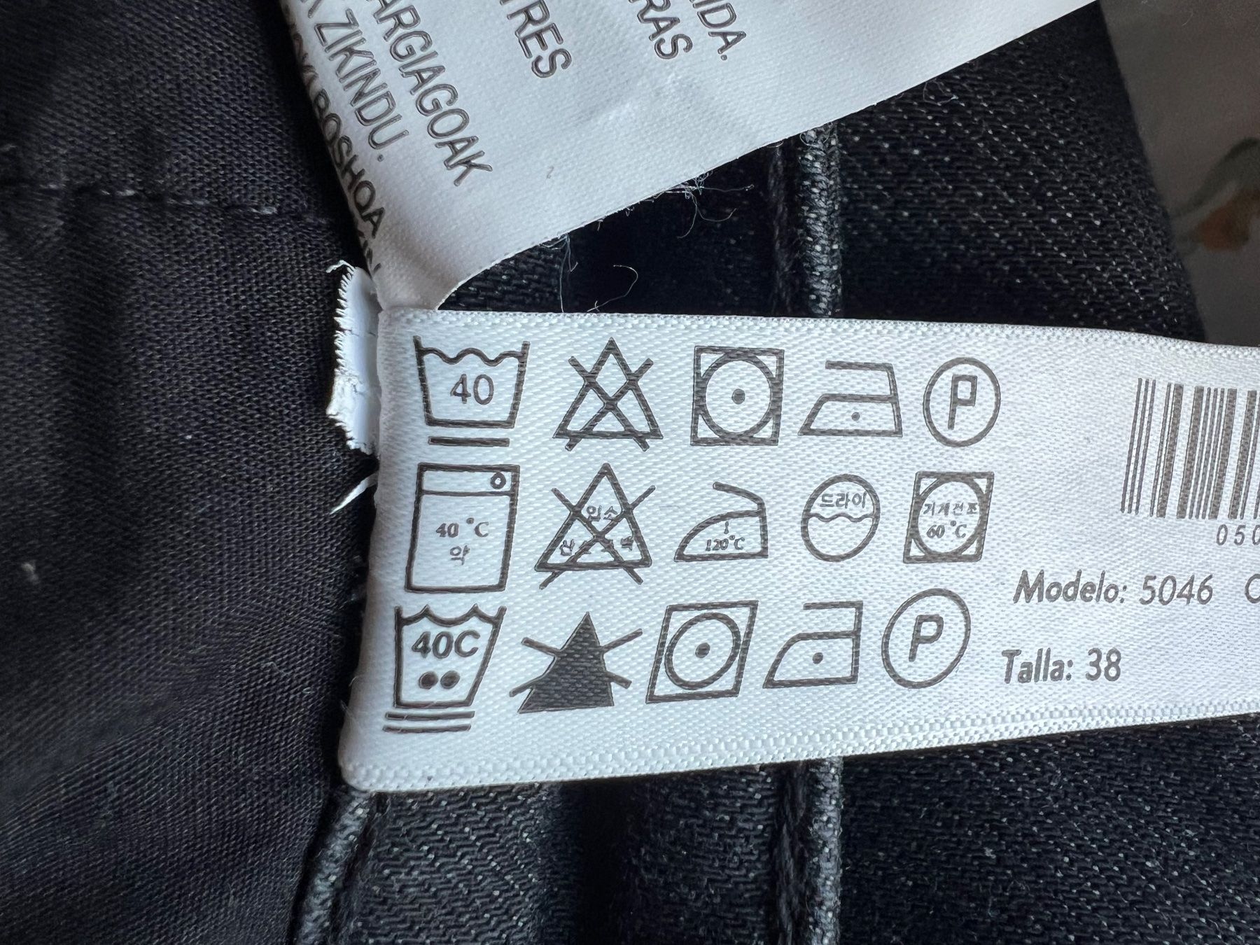 Massimo Dutti Jeans: Jeans / Massimo Dutti / Gr. EUR 38 – Usato da Meggen venduto da heyleg1 2