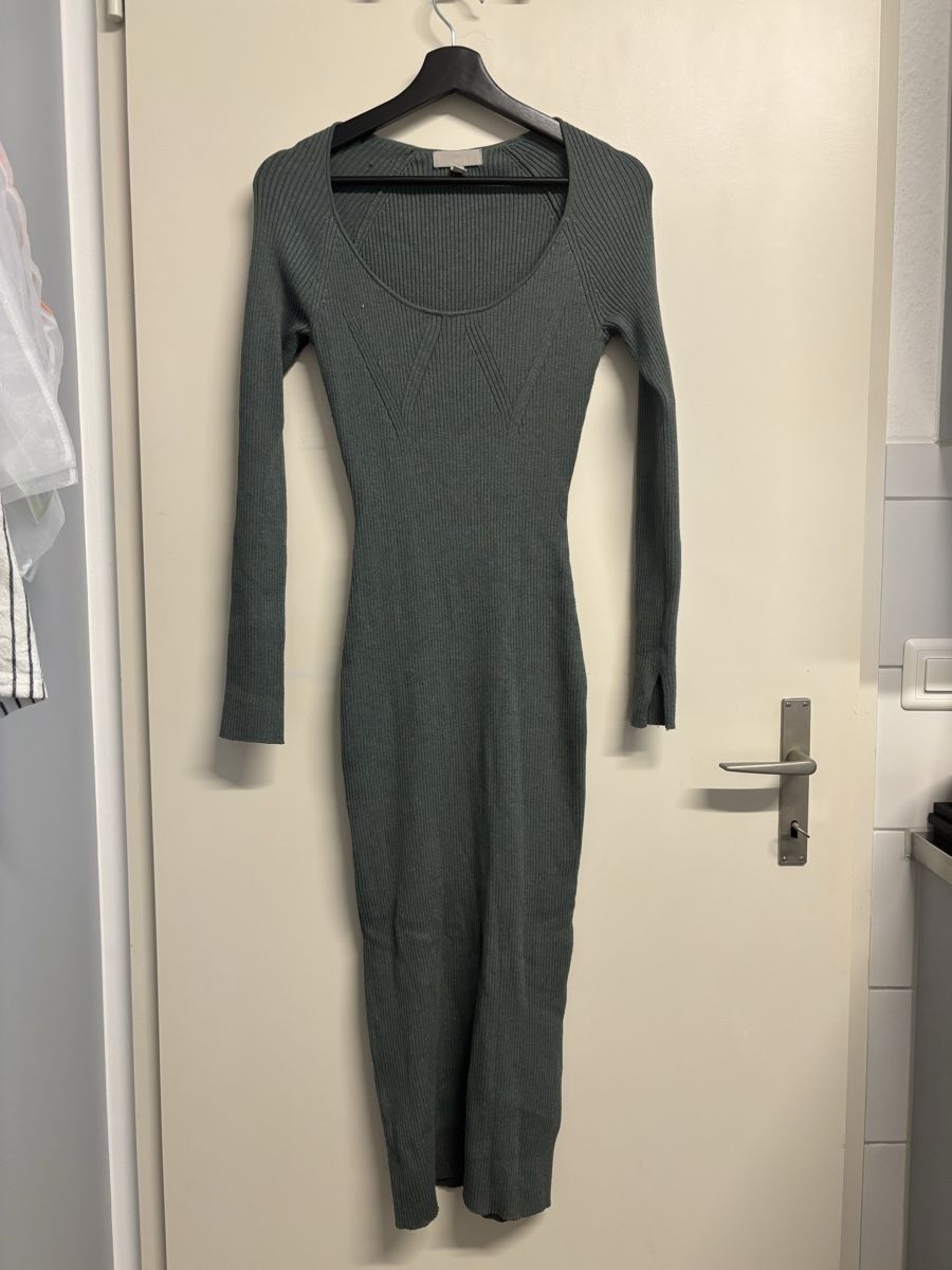 H&M Vestiti: H&M Strickkleid – Nuovo (secondo la descrizione) da Bern venduto da lek_flt9