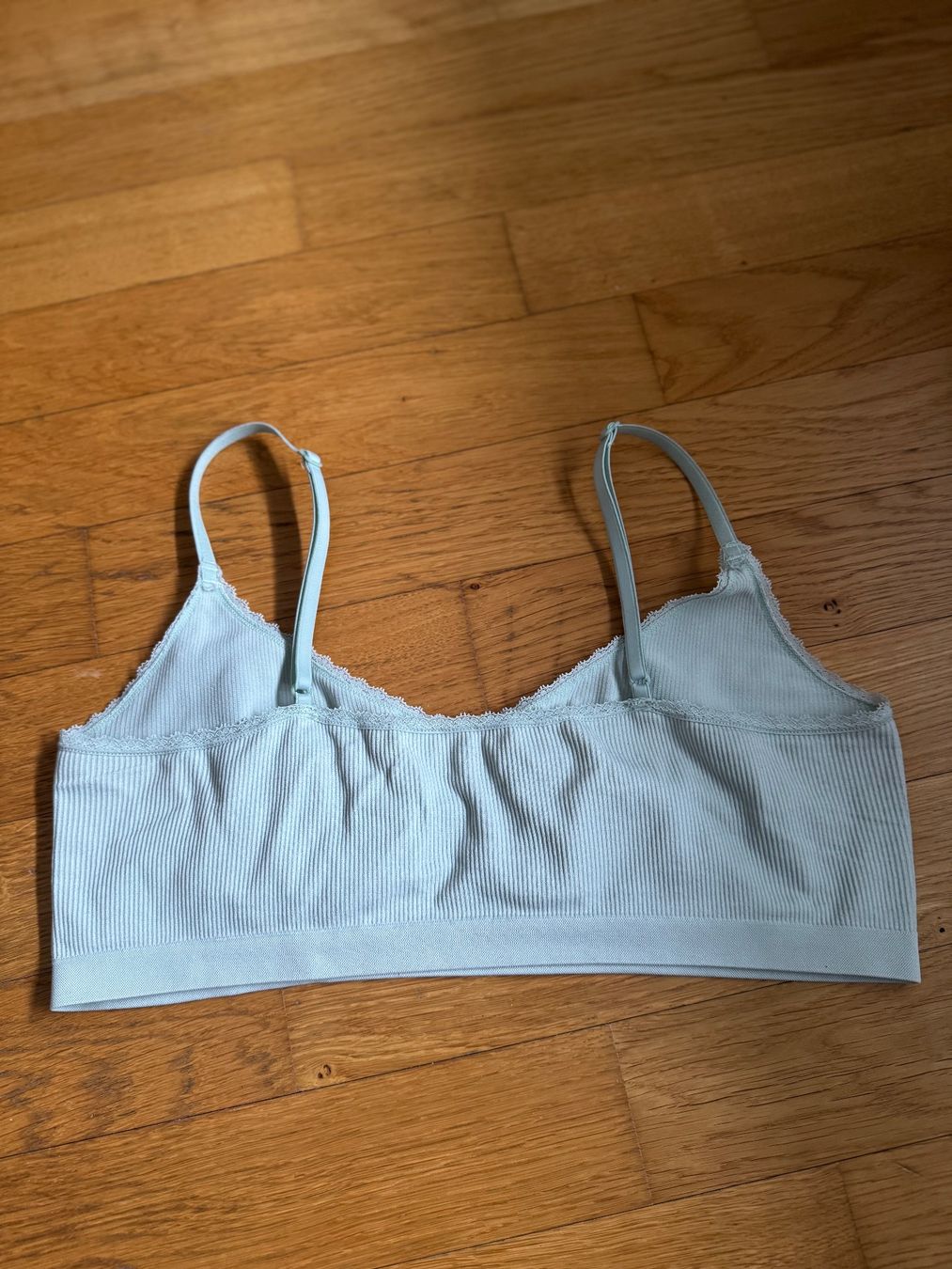 Altra biancheria intima: Even&Odd Bustier Bralette hellgrün salbei, Grösse M/L – Usato da Wittenbach venduto da Apicel 2