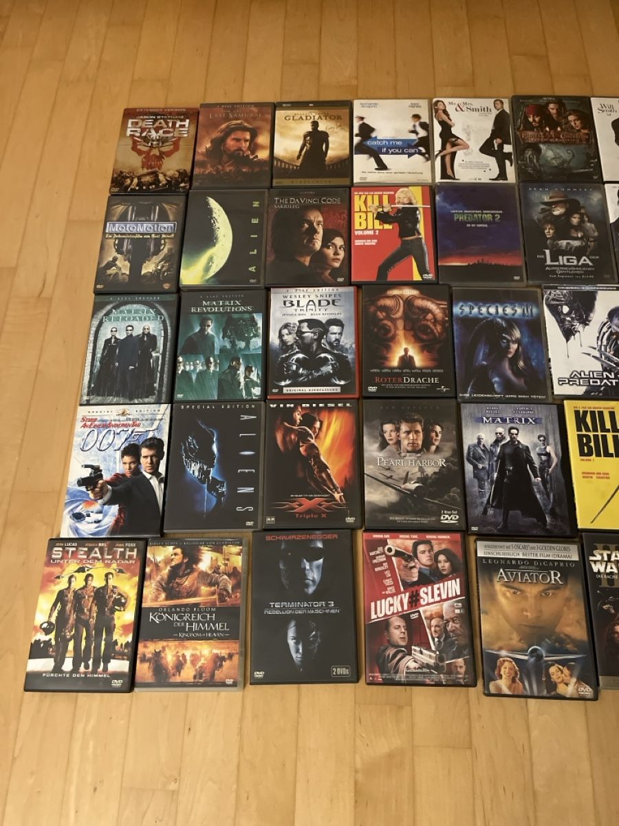 Alle DVDs: Grosse DVD Sammlung. – Gebraucht aus Allschwil von Manolictus 9
