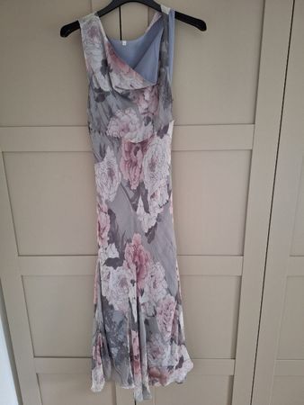 Kleid Seide Wasserfall Ausschnitt
