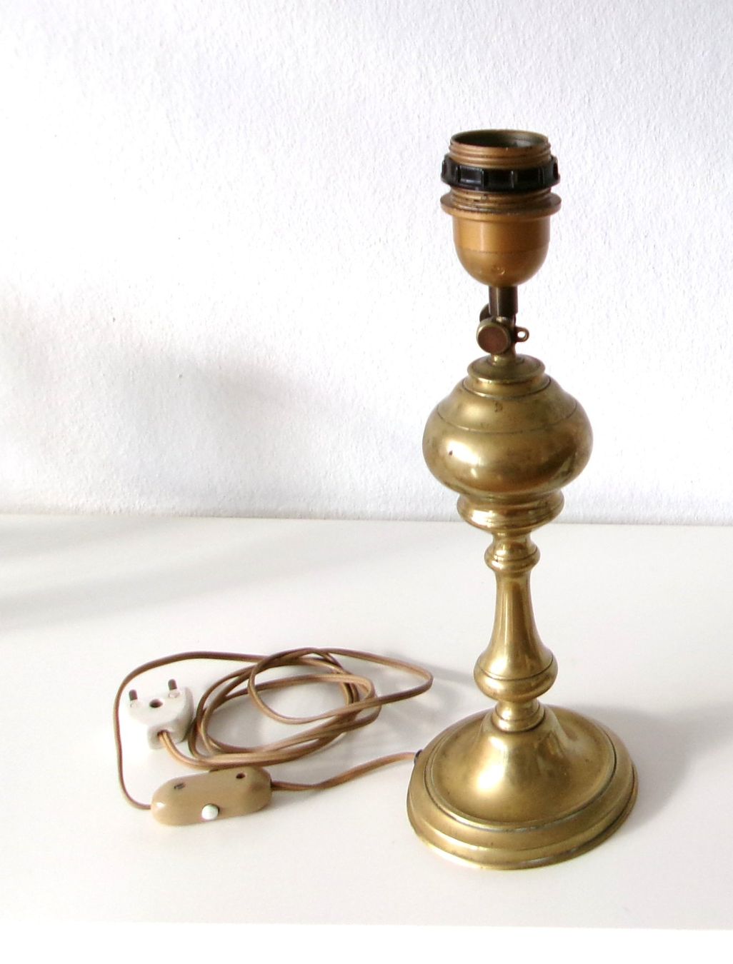 Lampade: Messinglampe – Usato da Solothurn venduto da Rangoo 1
