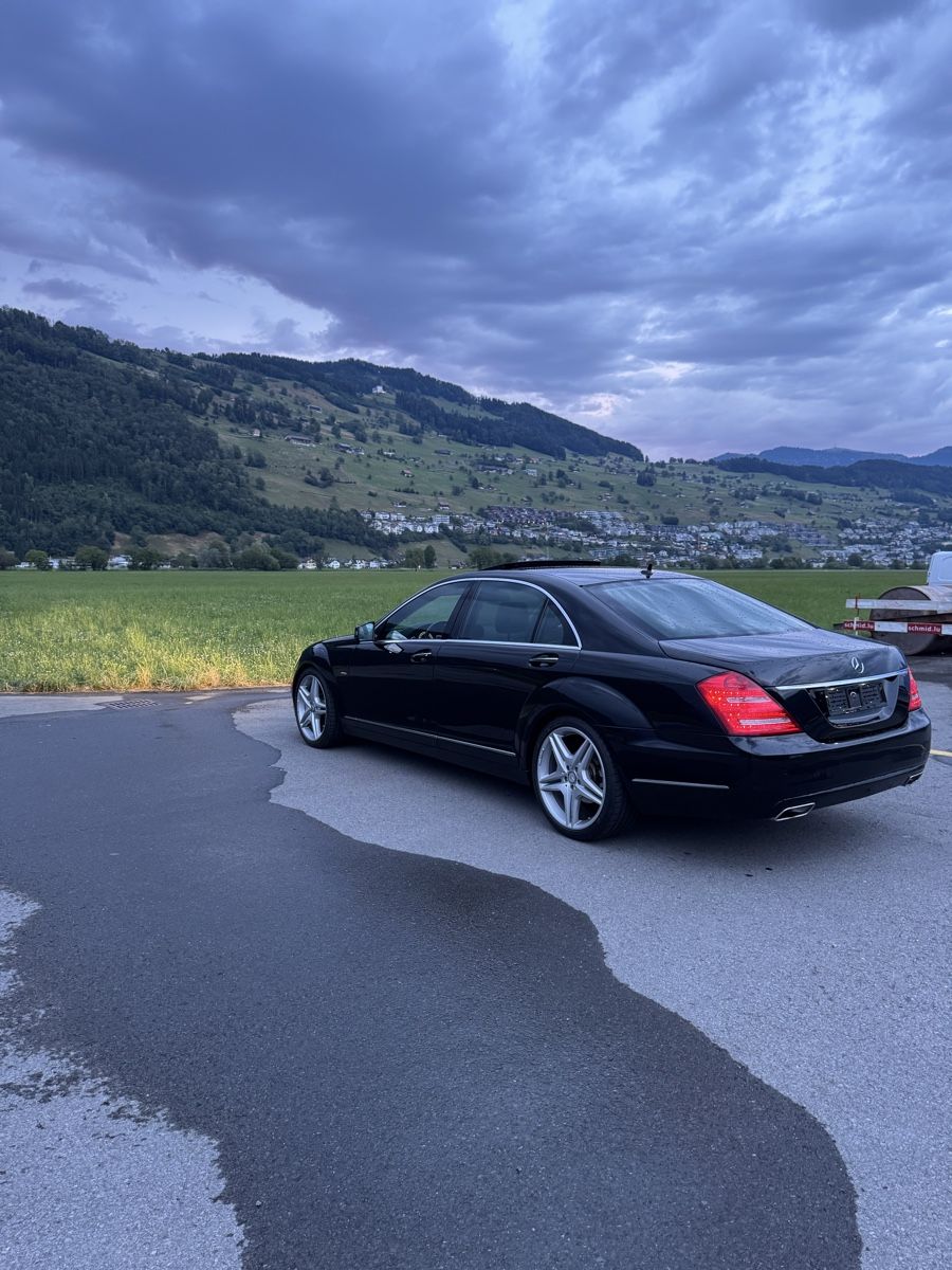 Mercedes-Benz Automobili: Mercedes Benz S350 – Usato da Luzern venduto da Vora_vora 3