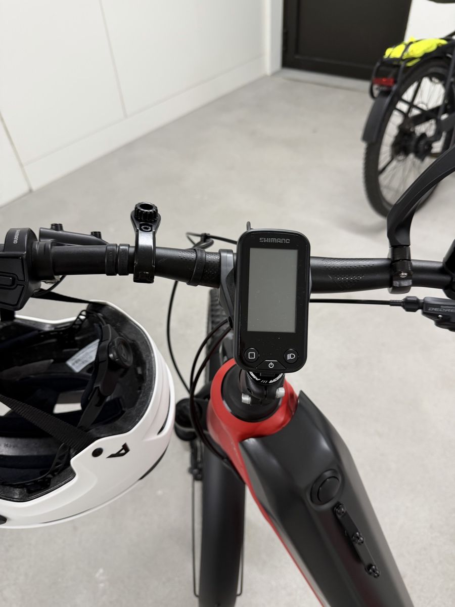 Moustache Biciclette: E-Bike Merida rot  NEU – Nuovo e nell'imballaggio originale da Merlischachen venduto da Joly44 2