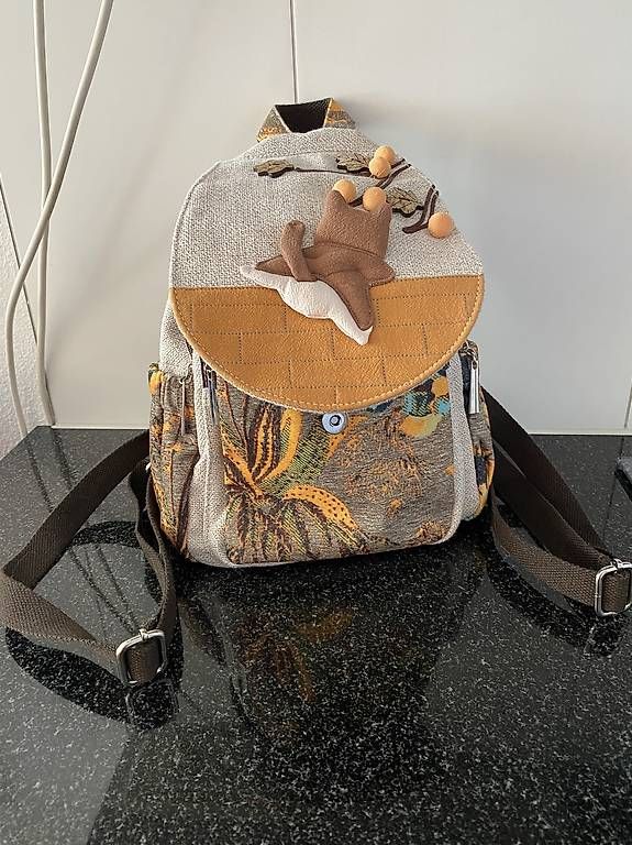Sacs & sacs à dos: Rucksack Katze 3D Applikation Stoff Mix Grösse Small – D'occasion à Bern par Mondol