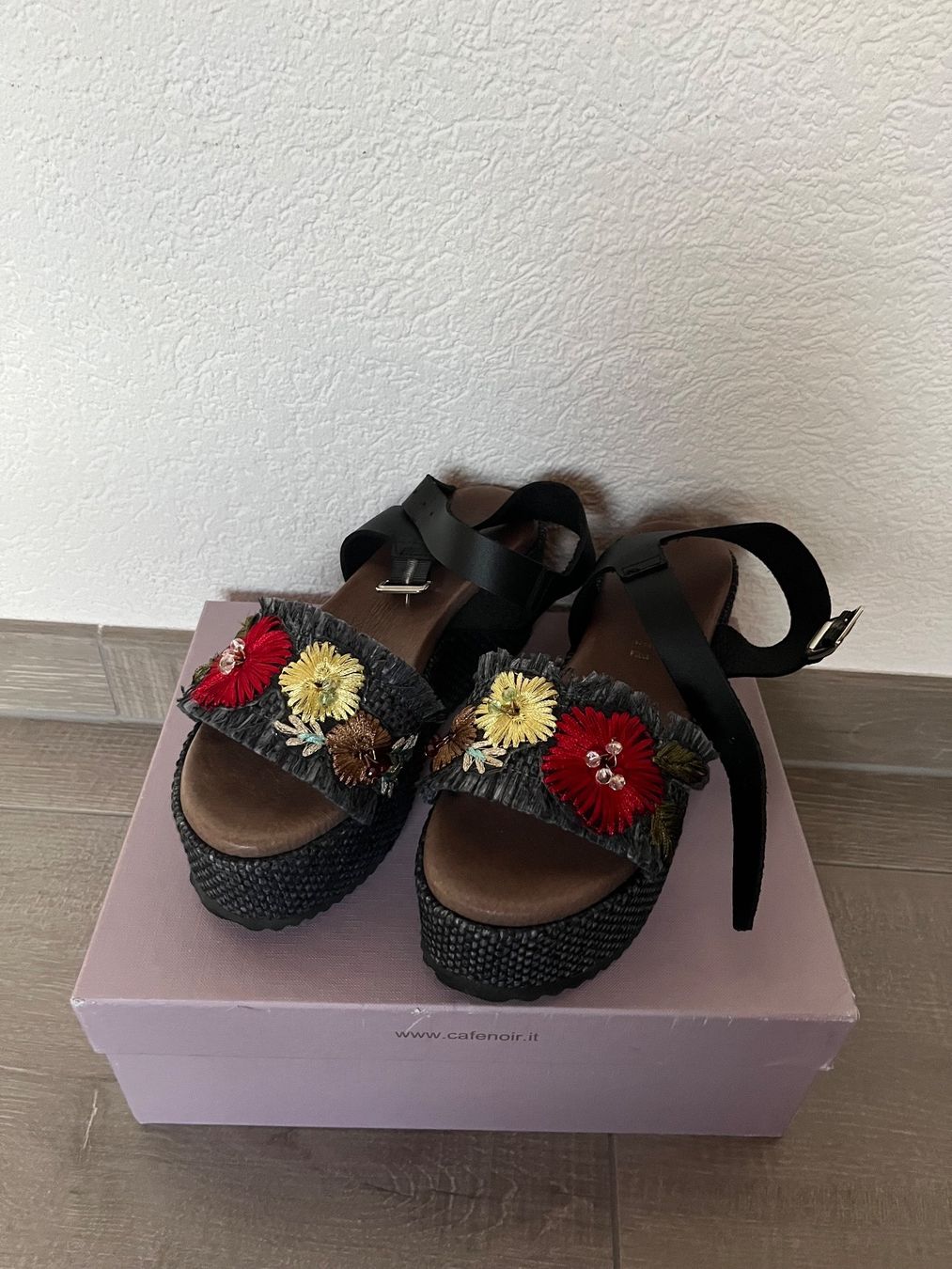 Scarpe da donna: Sandales café noir 37 Italiennes – Nuovo e nell'imballaggio originale da Estavayer-le-Lac venduto da mcha 1
