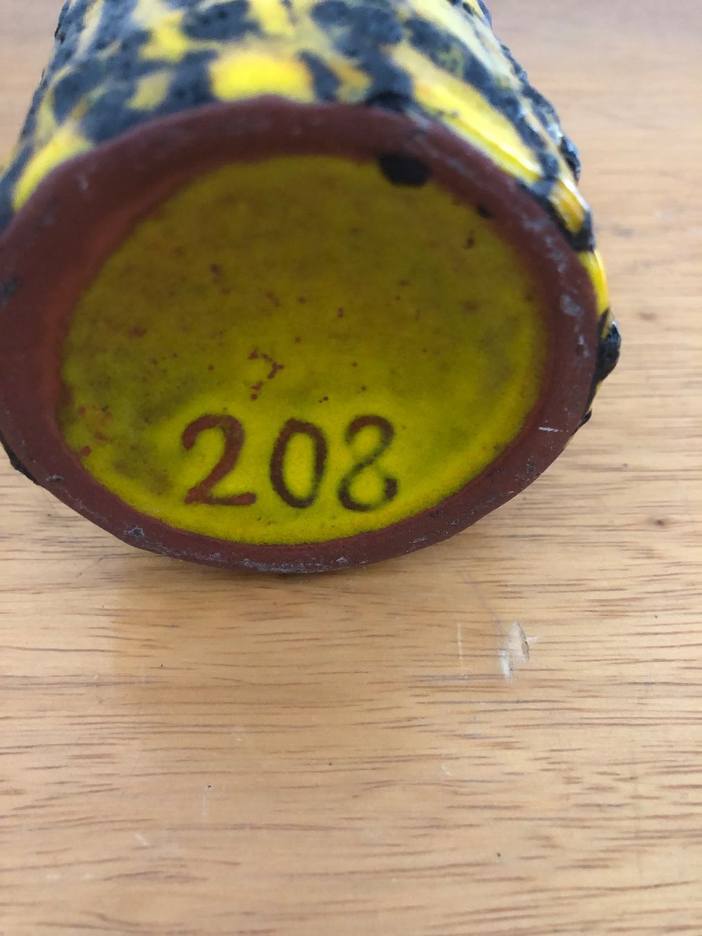 Walther Glas Vasen & Gefässe: Vintage Henkelvase – Gebraucht aus steinmaur von freistiel 1