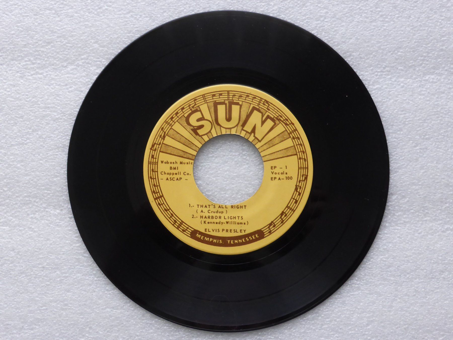 Dischi in vinile: Vinyl Single   EP   ELVIS PRESLEY – Usato da Küssnacht am Rigi venduto da Mondkinder 1