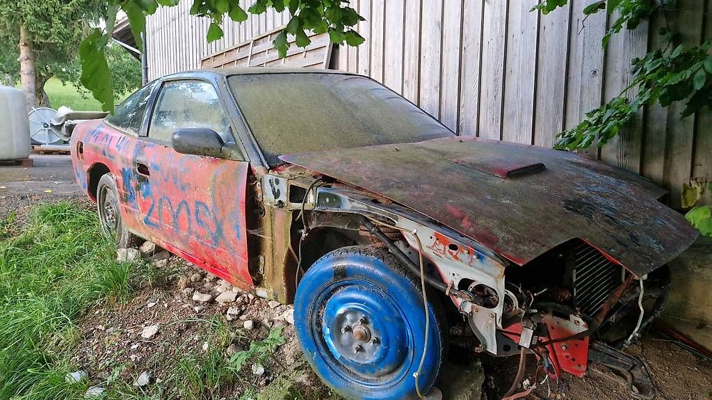 Tutti pezzi di ricambio auto: Nissan 200sx S13 Schlachter – Usato da Heimenschwand venduto da s20 2