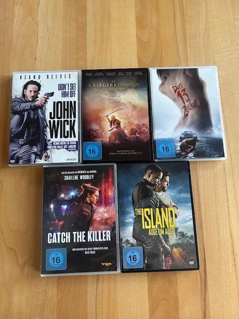 Tutti i DVDs: 11 Actionfilme (2000-2023) – Usato da Bubikon venduto da cinerama01 1
