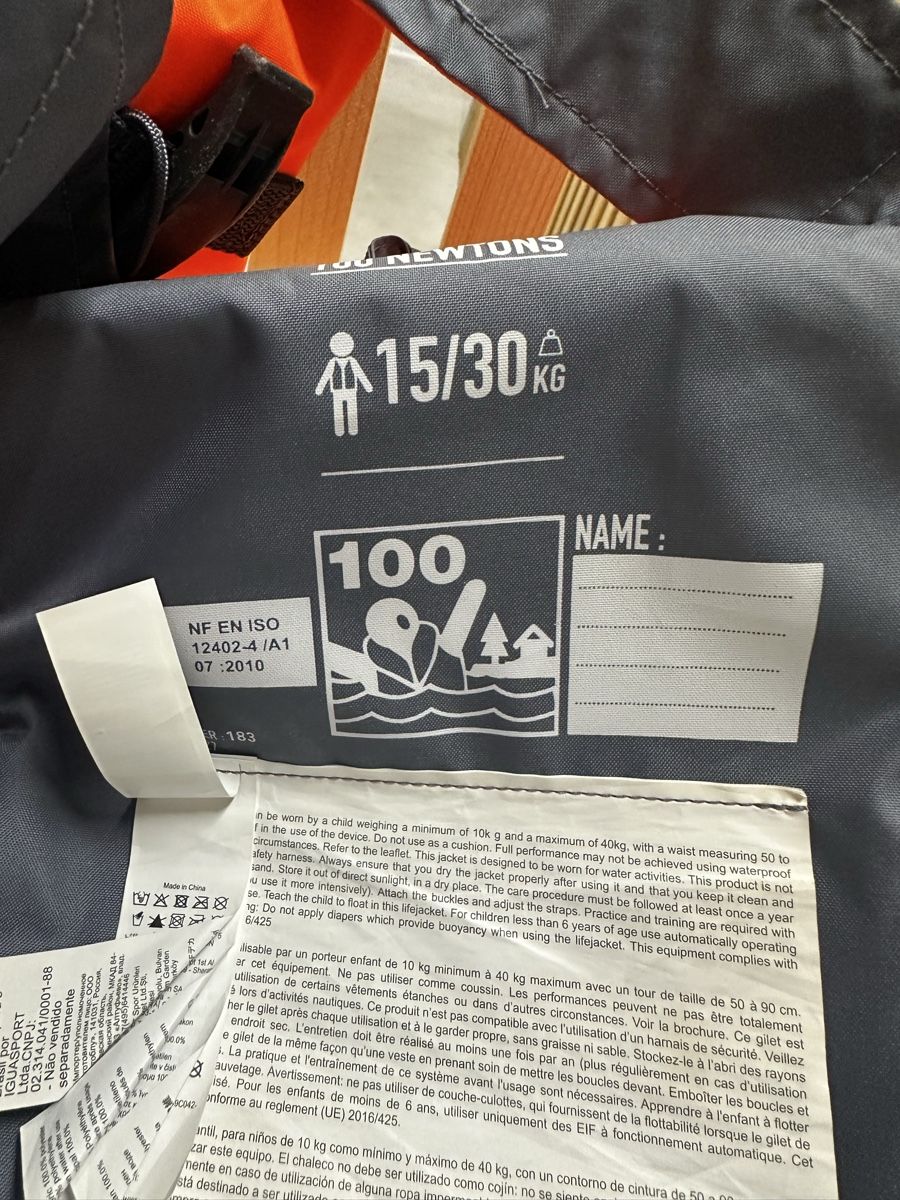 Decathlon Gilets de sauvetage: Schwimmweste Kinder – Neuf (Voir description) à Bern par est_56rm 2