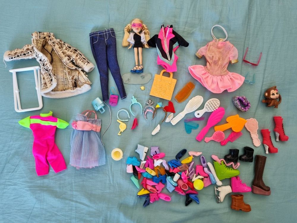 Mattel - Poupée Barbie Barbie Vintage: Lot Vêtements,Chaussures&petits