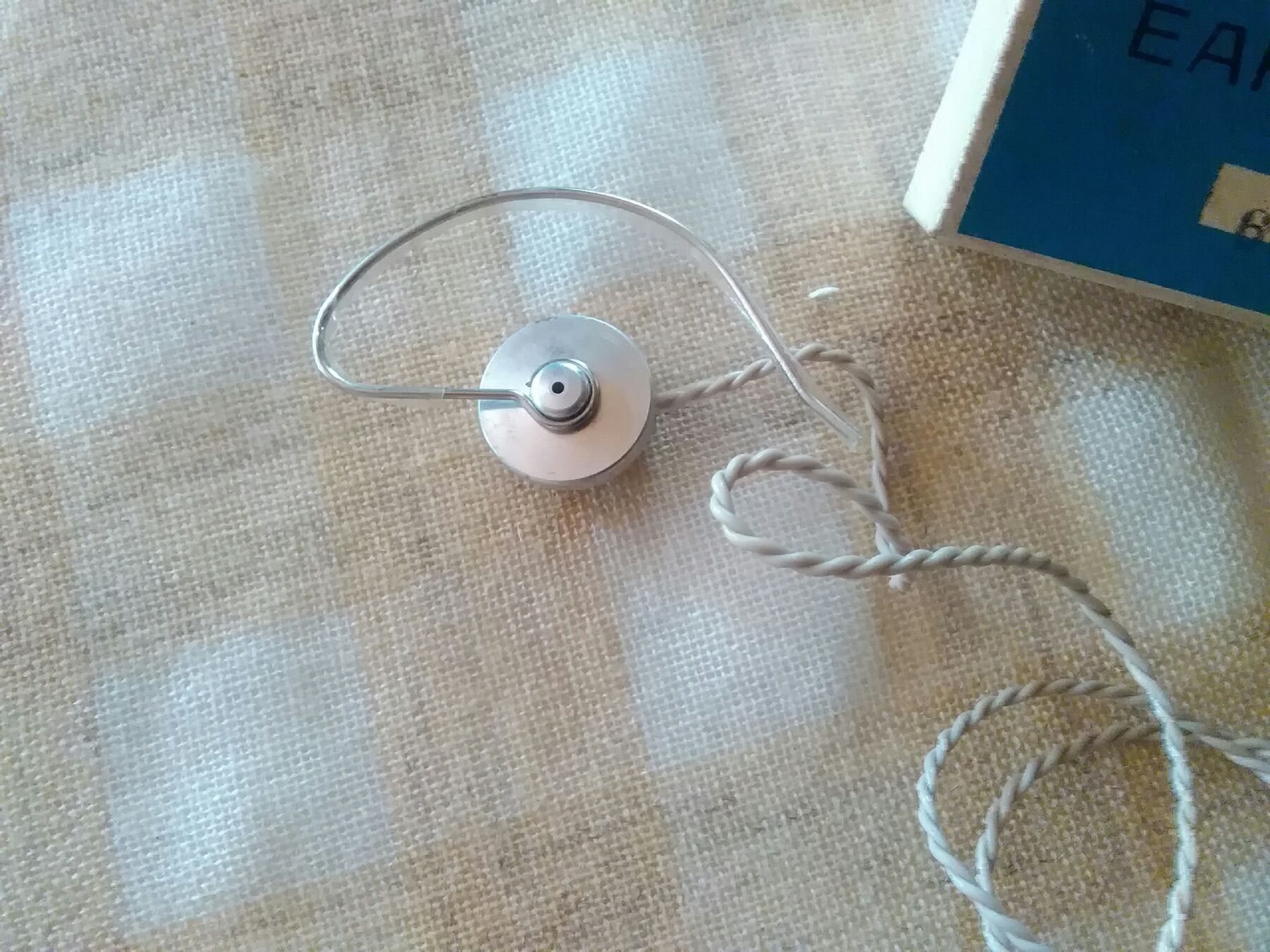 Cuffie: Earphone Magnetic, Vintage – Usato da Neuenhof venduto da elRey123 4