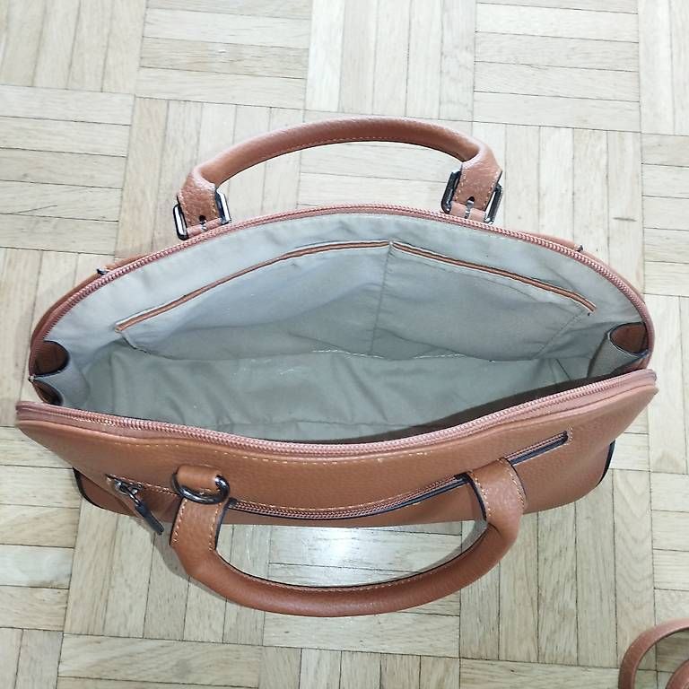 Borse da donna: Tom Tailor Danielle Handtasche Cognac Bowling Bag – Usato da Zollikofen venduto da pav_8lhm 3