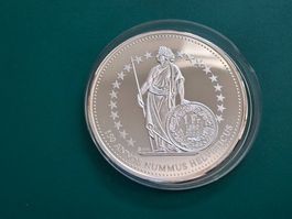 Silber-Gedenkmünze Helvetia 150 Jahre Nummus Helveticus Genf