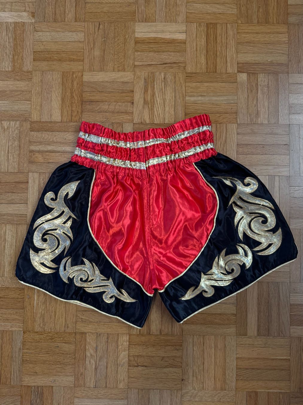 Hosen: Thai Boxing Shorts – Gebraucht aus Boppelsen von jot_r99n 1