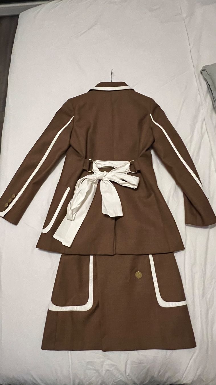 Costumi: Costume – Usato da Champlan venduto da kri_l2hn