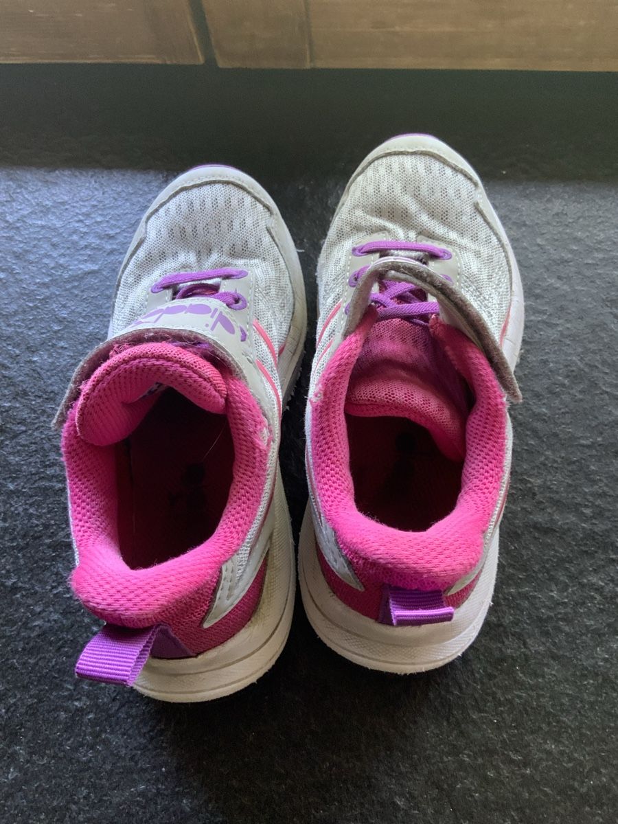 Diadora Scarpe per ragazze: Diadora Kinderschuhe, Gr.31Mädchen, – Usato da Widnau venduto da Como2006 1