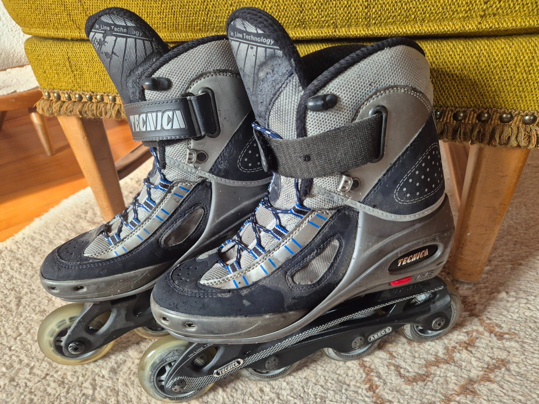 Pattini in linea & Pattini a rotelle: Inline Skates - Tecnica - Grösse 39.5 - inkl. Schoner – Usato da Buchs SG venduto da MStBu