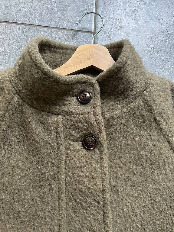 Cappotti: Shaggy Stand Color Coat – Usato da Gais venduto da Koumichel16 2