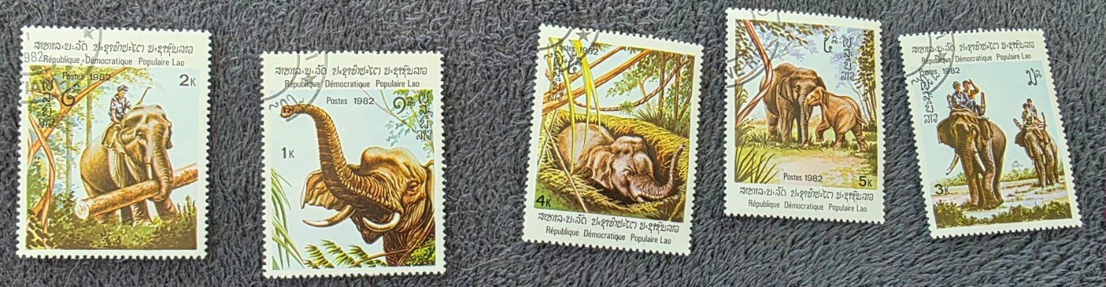 Tous les timbres: Lot de 48 timbres monde années 60–80 – Neuf (Voir description) à Ins par amstutzkewin