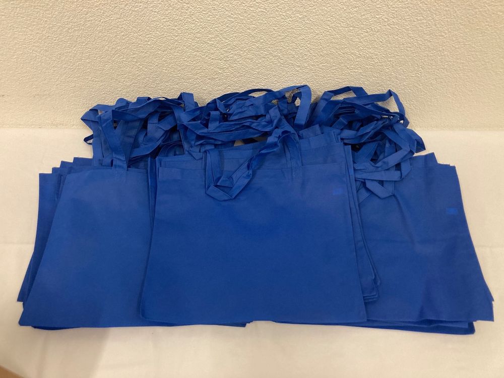 Restposten Tragetaschen ( 45 Stück ) je ca. 44 x 36 cm | Kaufen auf