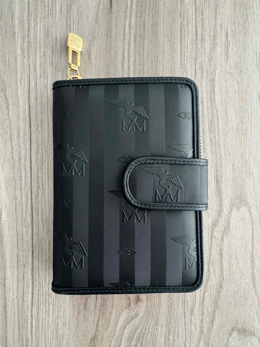 Maison Mollerus Portamonete: Mollerus Portmonnaie NEU – Nuovo e nell'imballaggio originale da Dänikon ZH venduto da tug_m9b6