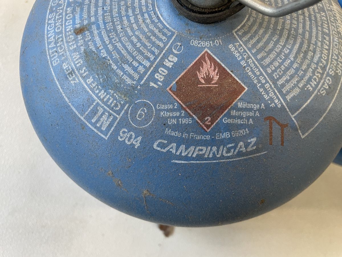 Campingaz Apparecchiature e tecnologia a gas: Campingaz Flasche 904 / 2 Stück – Usato da Flaach venduto da Binz 1