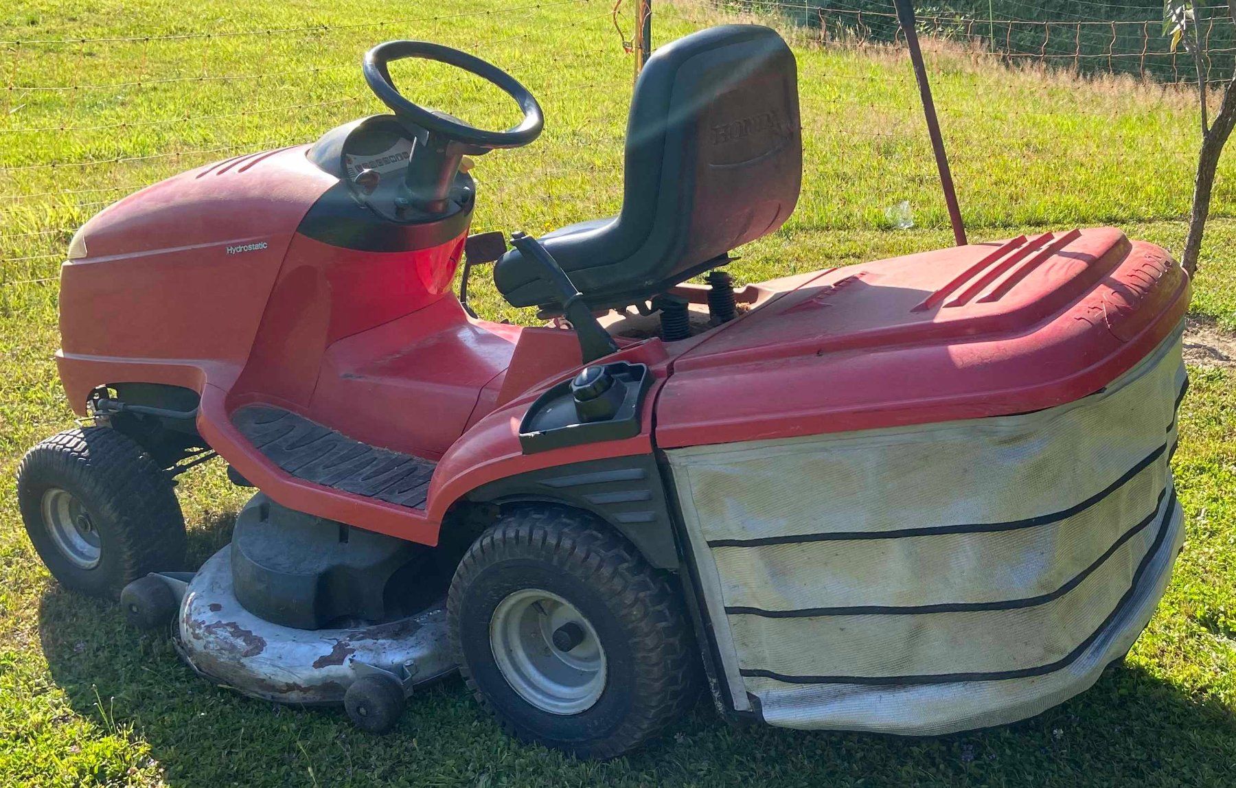 Honda Rasenmäher: Rasentraktor HF2620 – Gebraucht aus Ernetschwil von Glarus5 1