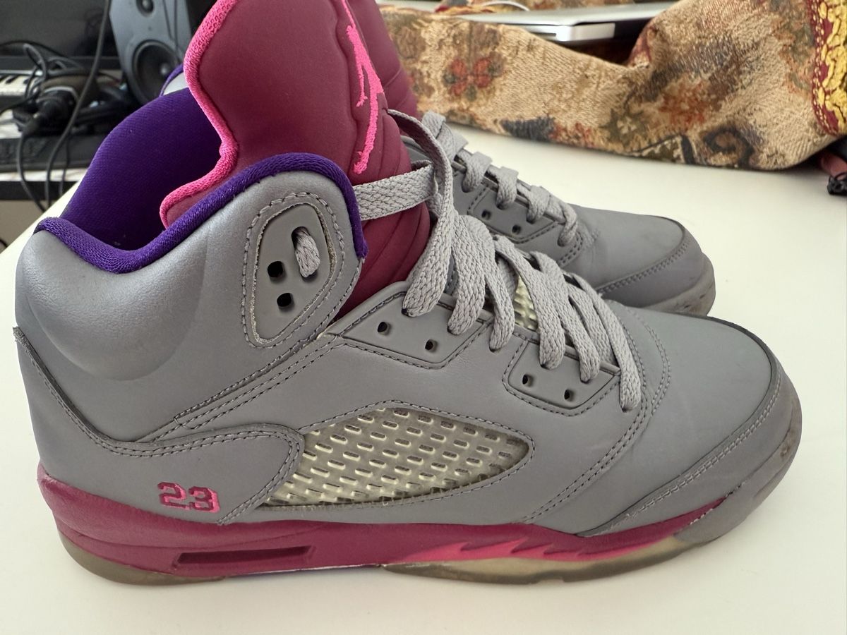 Jordan Scarpe da donna: Air Jordan 5 Retro ''Cement Grey Pink'' GS – Usato da Bern venduto da Sofia2012- 1